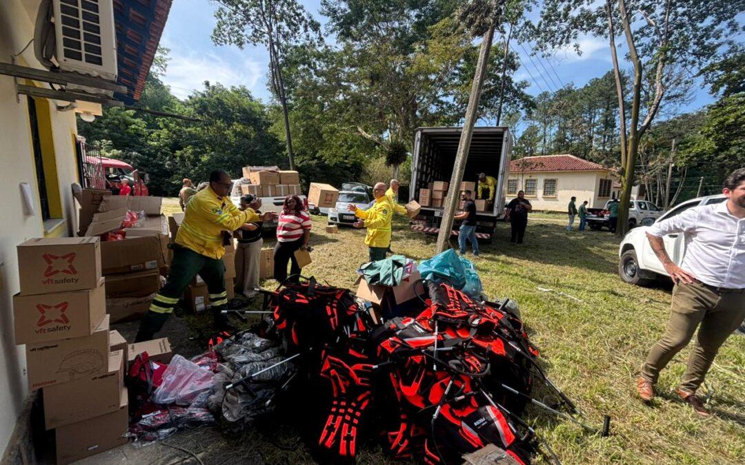 Comitê Guandu-RJ entrega equipamentos para combate a queimadas em municípios da RH II